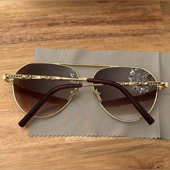 Gucci Sunglasses - Picture 5 of 7
